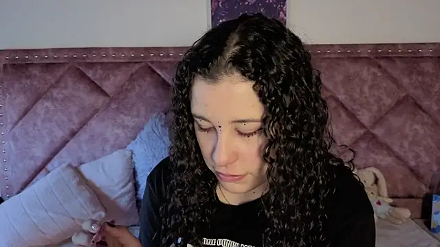 Charlotte  Miller online show from 09/09/25, 11:43