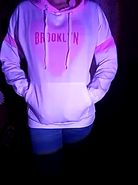 Angelnirvanaa online show from 01/13/26, 04:56