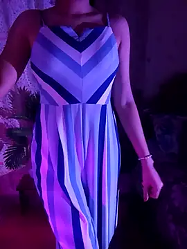 Angelnirvanaa online show from 04/23/26, 06:21