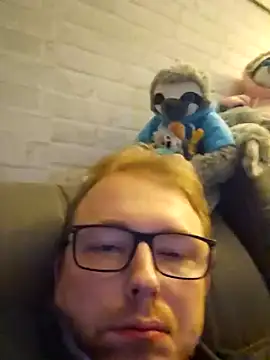 Lucieldark online show from 01/08/25, 09:23