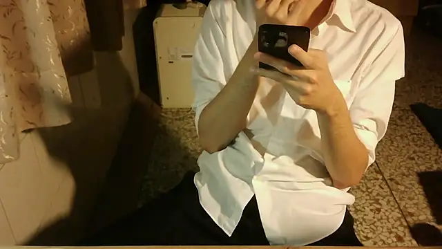 KYU890428 online show from 05/15/26, 05:42