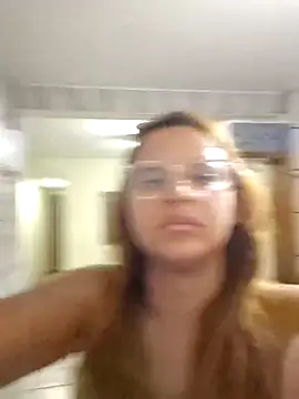 AliceRuivinha2 online show from 02/17/25, 09:19