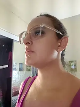 AliceRuivinha2 online show from 09/13/25, 01:11