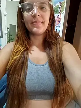 AliceRuivinha2 online show from 10/25/25, 11:40