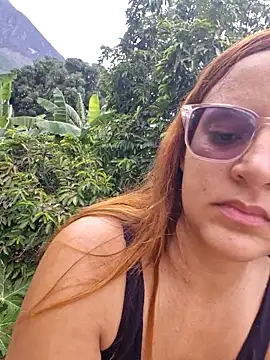 AliceRuivinha2 online show from 11/19/25, 10:48