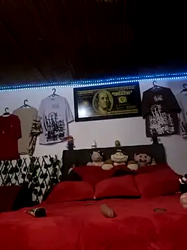 MILLER-LOVE online show from 01/03/25, 04:00