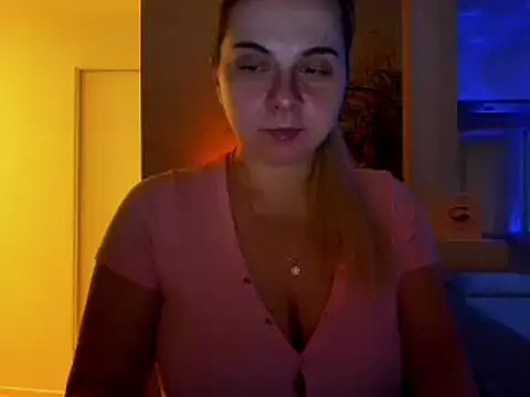 HappyIva online show from 01/30/25, 08:11