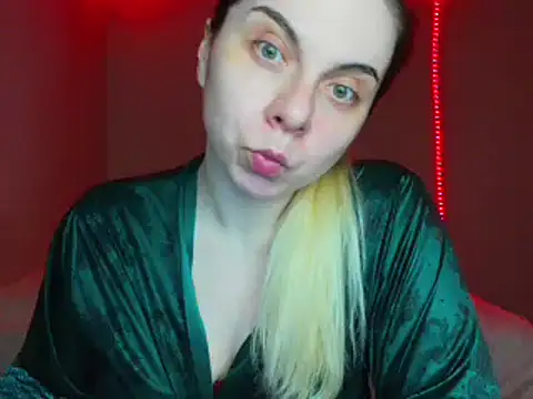 HappyIva online show from 02/18/25, 02:38