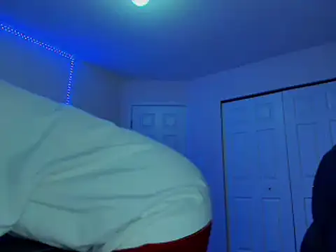 HappyIva online show from 03/04/25, 11:08