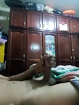 Kekel24cm online show from 09/25/25, 03:21