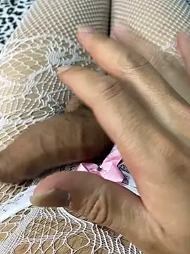 k4ty-X online show from 01/05/25, 12:31