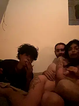 LawrencyLarry online show from 10/18/25, 03:09