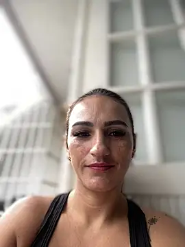 Samantha bigboobs online show from 01/06/25, 03:29