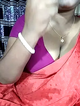 YERY HOT online show from 10/19/25, 07:14