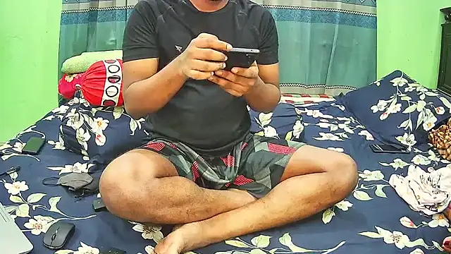 Hot Nila online show from 11/03/25, 04:08