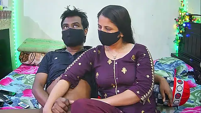 Snapshot of Hot_Nila chatting on 02/25/26, 03:27 Hot Nila online show from 02/25/26, 03:27