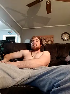 Snapshot of douchydan42 chatting on 02/21/25, 06:29 douchydan42 online show from 02/21/25, 06:29