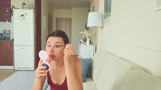 KristineEsme online show from 05/28/26, 05:27