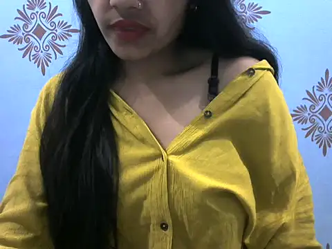 Snapshot of Misha_Sweett chatting on 03/21/25, 05:43 Misha Sweett online show from 03/21/25, 05:43