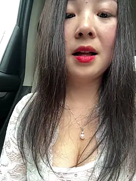 SSSniang- online show from 02/08/25, 07:48