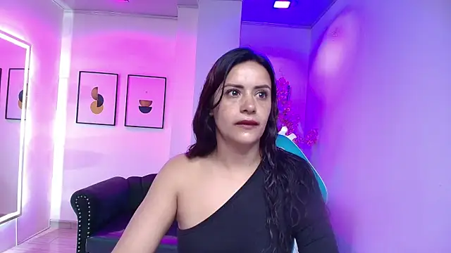 Arianna sweeet online show from 05/10/26, 04:17