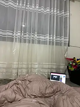 Snapshot of Jowi___ chatting on 03/20/25, 03:45 Jowi online show from 03/20/25, 03:45