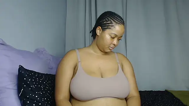 sexytinashe21 online show from 02/26/25, 04:45