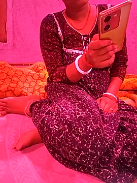 nikitacute23 online show from 01/05/25, 10:10