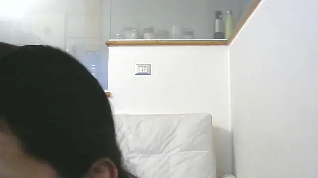 amabel zambrano online show from 01/28/25, 08:47