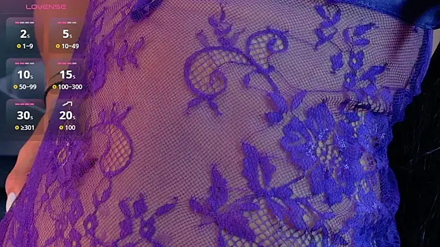 amabel zambrano online show from 10/29/25, 12:18