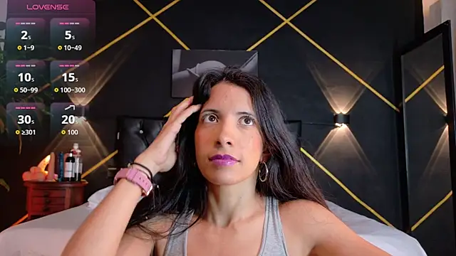 amabel zambrano online show from 11/13/25, 12:15