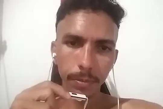 MagrinhoSaradoo online show from 02/10/25, 08:42