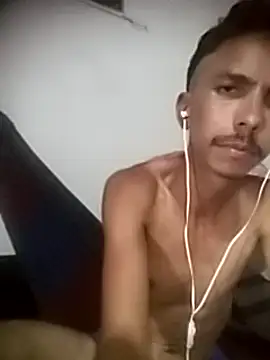 MagrinhoSaradoo online show from 02/11/25, 02:03