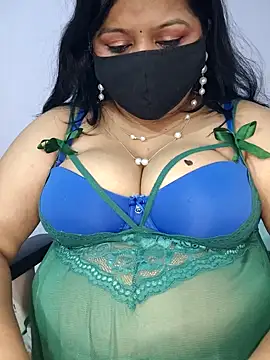 BigAssSarah online show from 03/19/26, 07:40