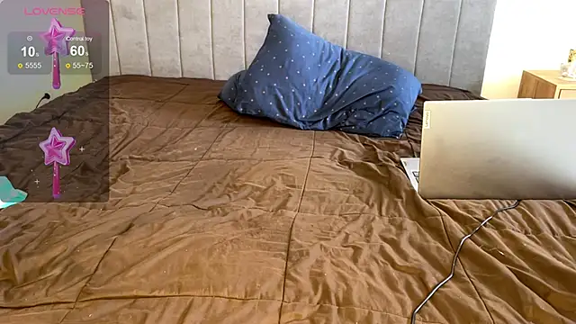 mammyboss18 online show from 02/20/25, 09:44