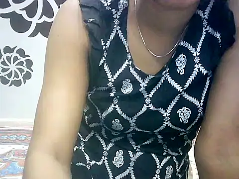 Barbie 183 online show from 12/02/25, 05:24