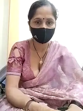 priyancyfun online show from 03/18/25, 07:08