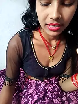 Amaya Bajwa online show from 02/14/25, 10:59