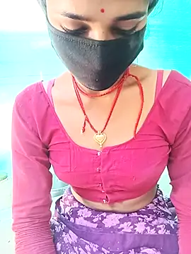 Amaya Bajwa online show from 02/23/25, 09:00