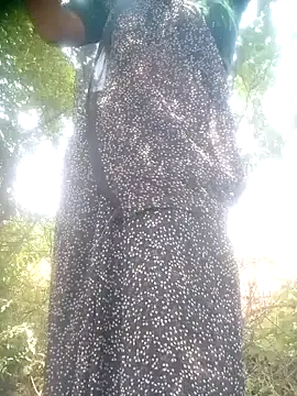 Amaya Bajwa online show from 10/18/25, 05:21