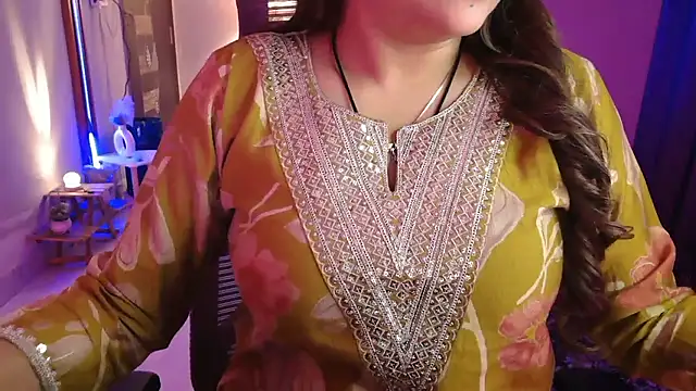 Mitikaa online show from 01/12/26, 03:17