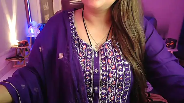 Mitikaa online show from 05/11/26, 02:45