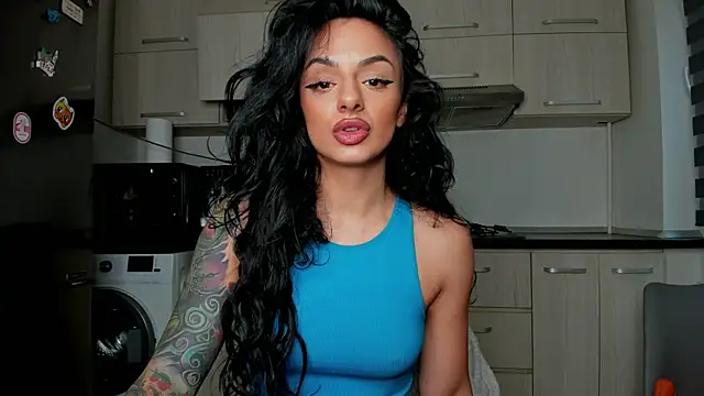 NNNoire online show from 01/25/25, 08:10