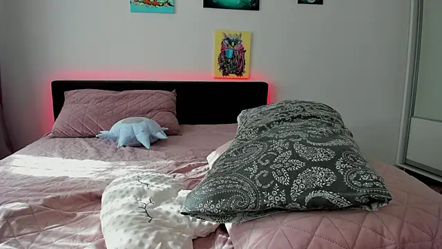 NNNoire online show from 03/11/25, 08:30