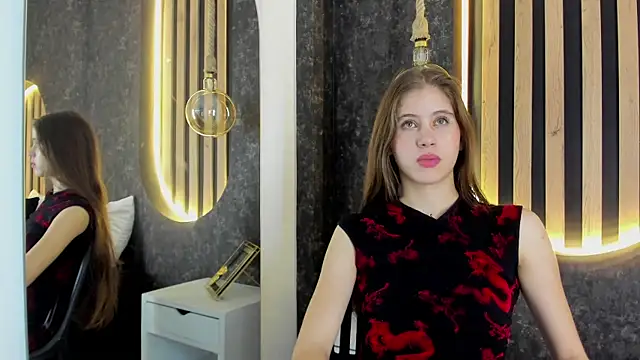 sara  jones gh online show from 02/05/25, 10:55