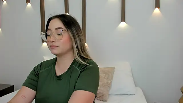 Snapshot of antonella_cutie_ chatting on 01/31/25, 03:11 antonella cutie online show from 01/31/25, 03:11