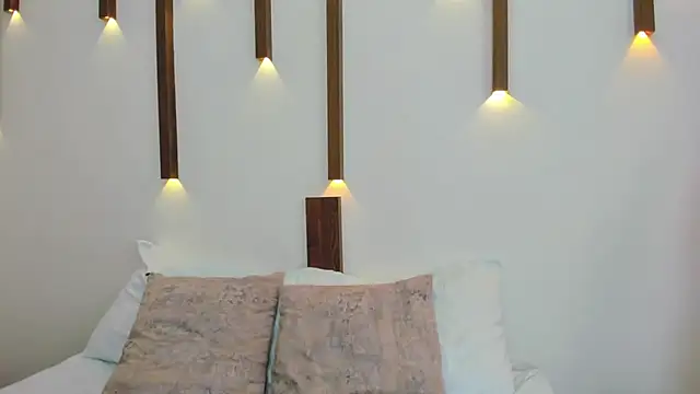 Snapshot of antonella_cutie_ chatting on 03/04/25, 03:26 antonella cutie online show from 03/04/25, 03:26