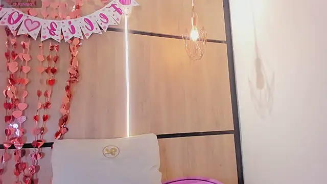 ashlyn parker online show from 02/05/26, 07:51