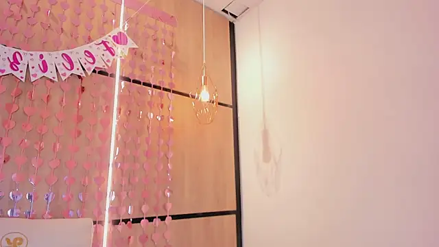 ashlyn parker online show from 02/14/26, 07:54