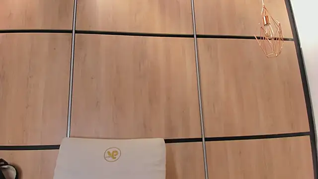 ashlyn parker online show from 02/25/26, 08:51